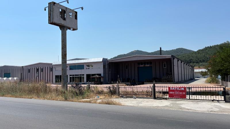 BAKIR MAH' DE İŞLETME TESİSİ VE ARSASI — foto 22