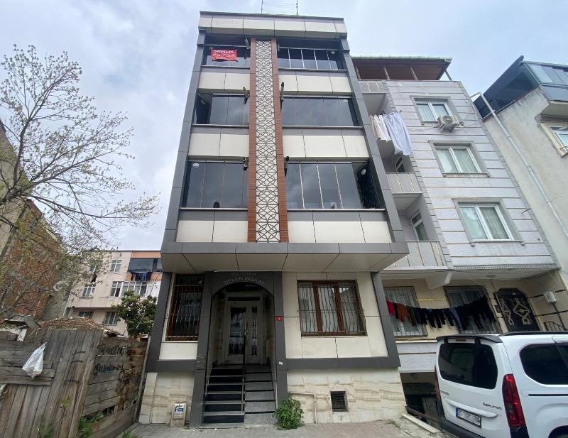 İnönü Mahallesinde Çatı Arası Piyesli Daire