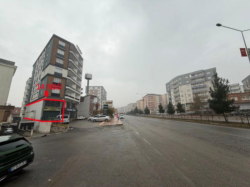Fatih Mahallesi'nde Asma Katlı Dükkan