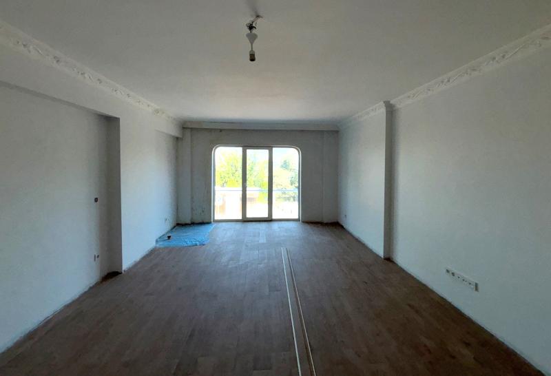 Sultantepe Mahallesi'nde Mesken — foto 13