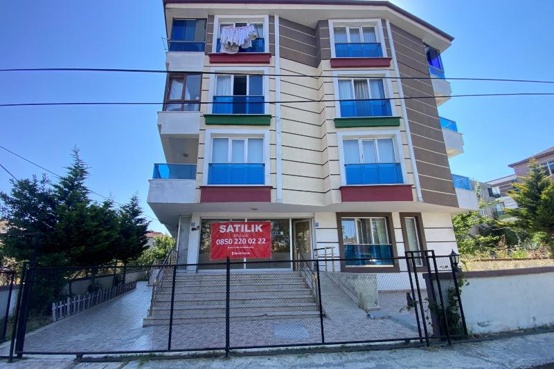Veliköy Mahallesi'nde Depolu Dükkan