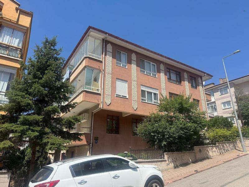 Çiçekli Mahallesinde Mesken